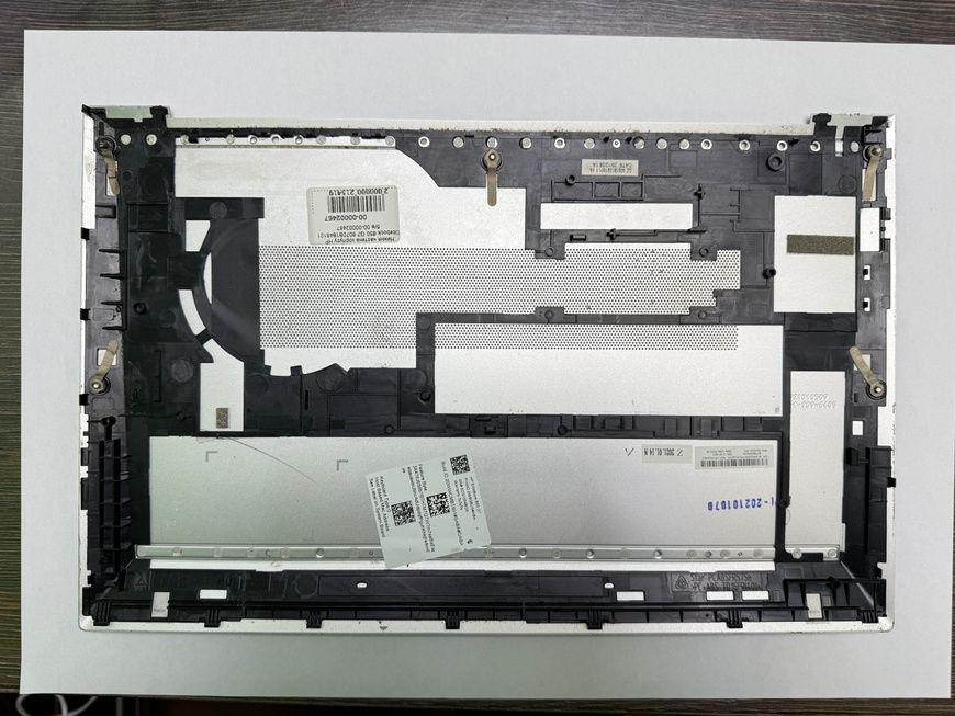 Нижня частина корпусу HP Elitebook 850 G7 6070B1846101 б/в 00-00002467 2654        фото