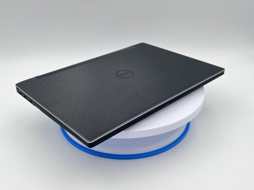 Ноутбук Dell Latitude 7370 / 13,3" FullHD, IPS/ Intel Core m7 - 6Y75 1.2GHz (2/4)/ RAM 8Gb/ SSD 256Gb/ Intel HD 515 1532        фото