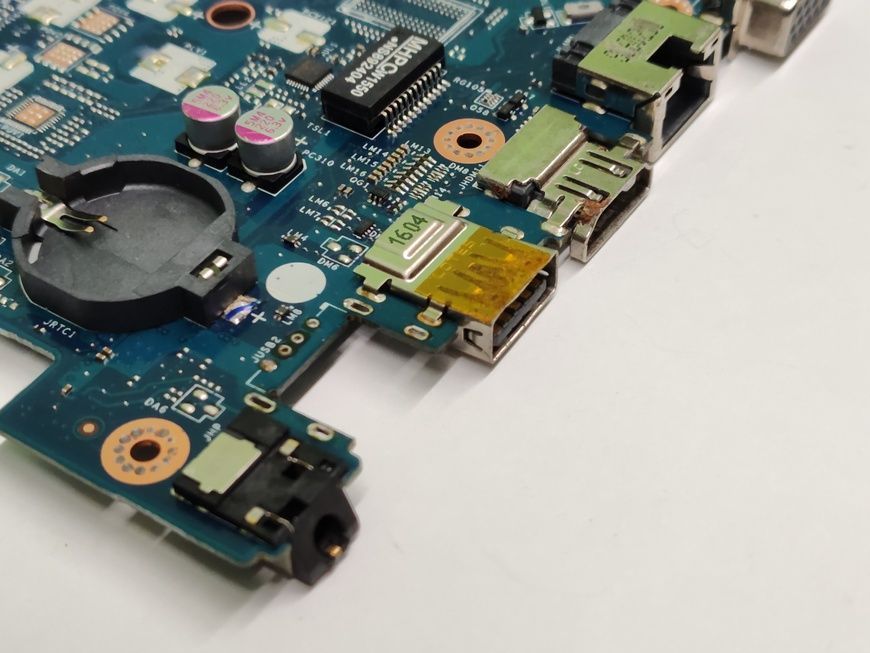 Материнська плата HP LA-C811P 816433-001 N3050 HP 250 G4 б/в робоча з дефектом 00-00002093 2318        фото