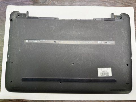 Нижня частина корпусу HP 250 G4 AP1EM000510 814614-001 б/в 00-00002096 2322        фото