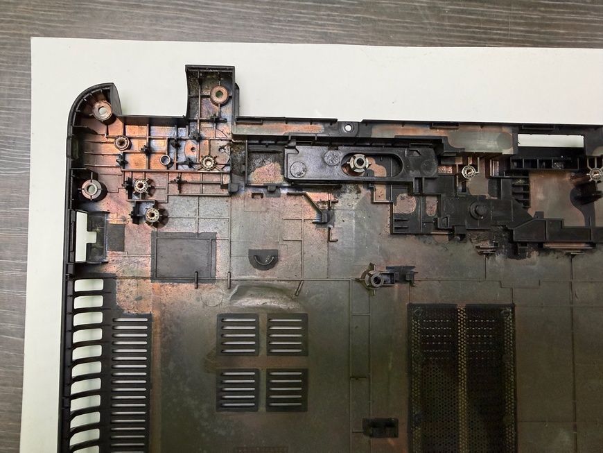 Нижня частина корпусу Acer Aspire E1-522 WH418 13.05 00-00002181 2419        фото
