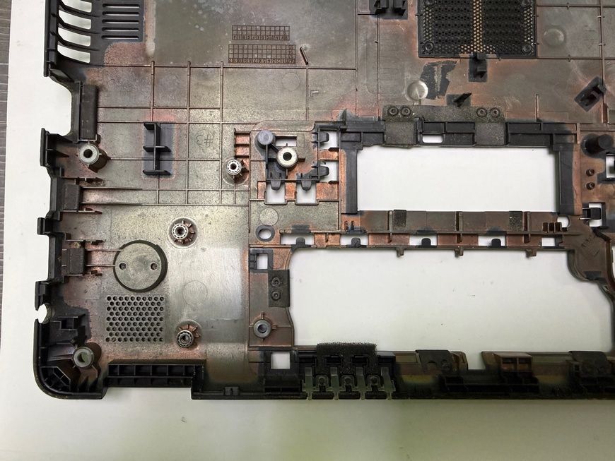 Нижня частина корпусу Acer Aspire E1-522 WH418 13.05 00-00002181 2419        фото