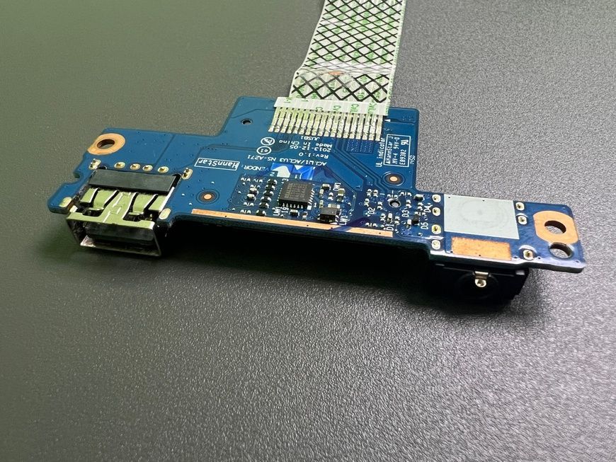 Плата Audio/USB/CardReader 45508612001 Lenovo Z40-70 б/в 00-00001877 2136        фото