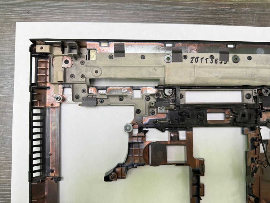 Нижня частина корпусу HP ProBook 6560b 644695-001 б/в 00-00002545 2722        фото