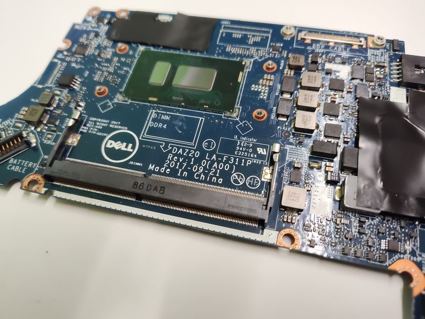 Материнська плата Dell DAZ20 LA-F311P Rev:1.0 i7-8650u Latitude 7390 б/в робоча з дефектом 00-00002490 2675        фото