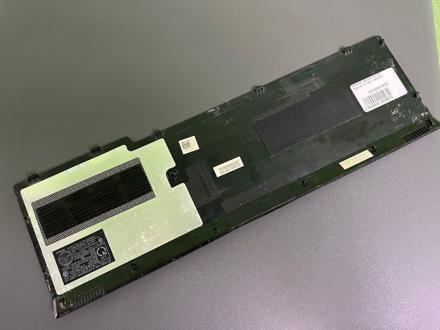 Сервісна кришка Dell Inspiron 15 3541 0R2P7H б/в 00-00001676, 3103261443 1945        фото