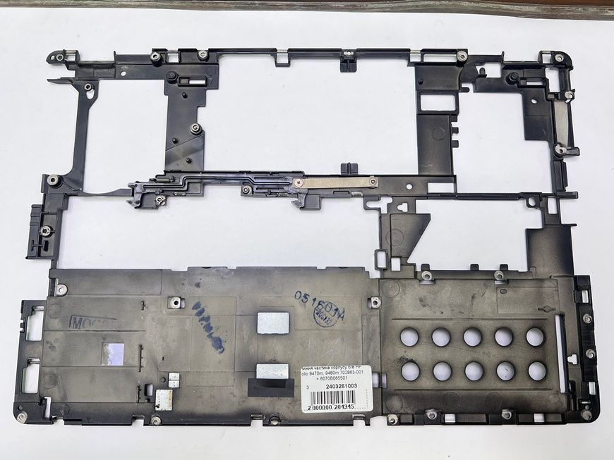 Нижня частина корпусу HP Folio 9470m, 9480m 702863-001 6070B065501 б/в 00-00001627, 2403261003 1900        фото