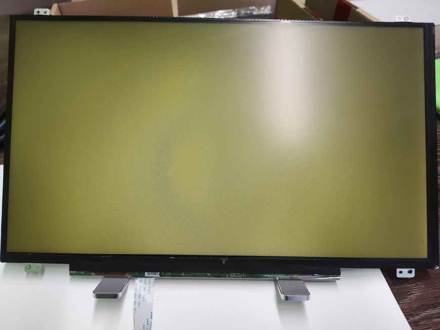 Матриця 15,6" LG LP156WHU TP F1 1366x768, TN, матова 30 pin б/в з дефектом 00-00002289 2534        фото