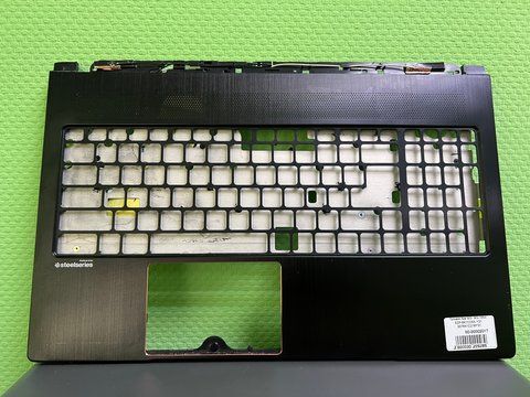 Топкейс MSI MS-16K4 E2P-6K1C2XX-Y31 3076K1C218Y31 б/в 00-00002017, 2805261446 2252        фото