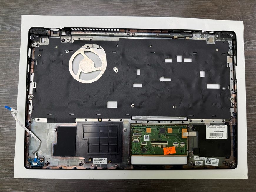 Топкейс Dell Latitude 5580 5590 AP1S4000800 00-00002248 2490        фото