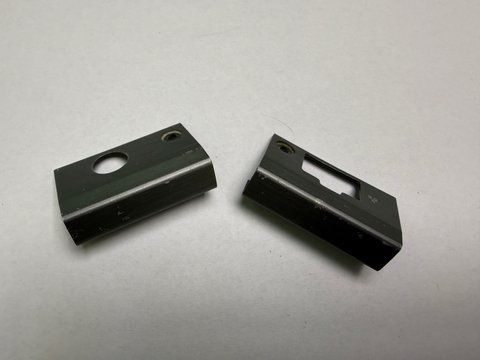Заглушки петель матриці Dell Latitude E7470 б/в 00-00002164 2403        фото