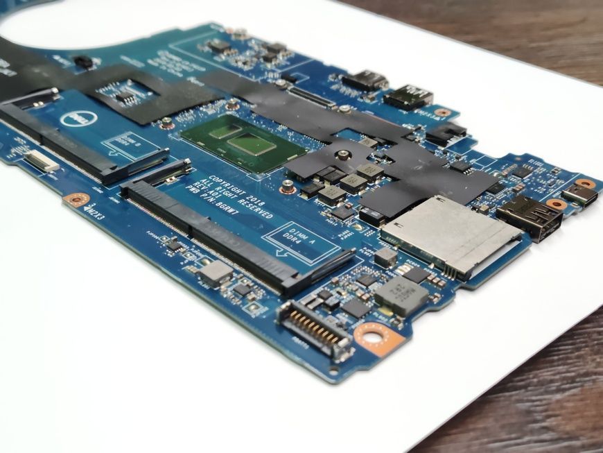 Материнська плата Dell DDM80 LA-F411P Rev:2.0 i5-8Gen Latitude 5580 5590 б/в 00-00001444, 1202261343 1719        фото